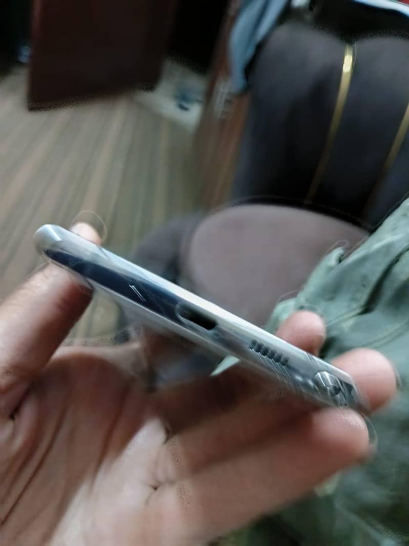 Samsung Mobile Note 10 Plus 2