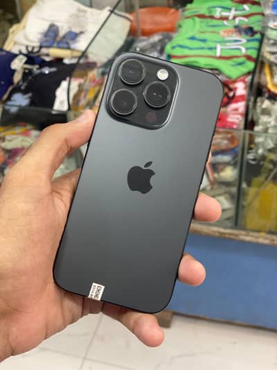 Apple iPhone 16 Pro fu