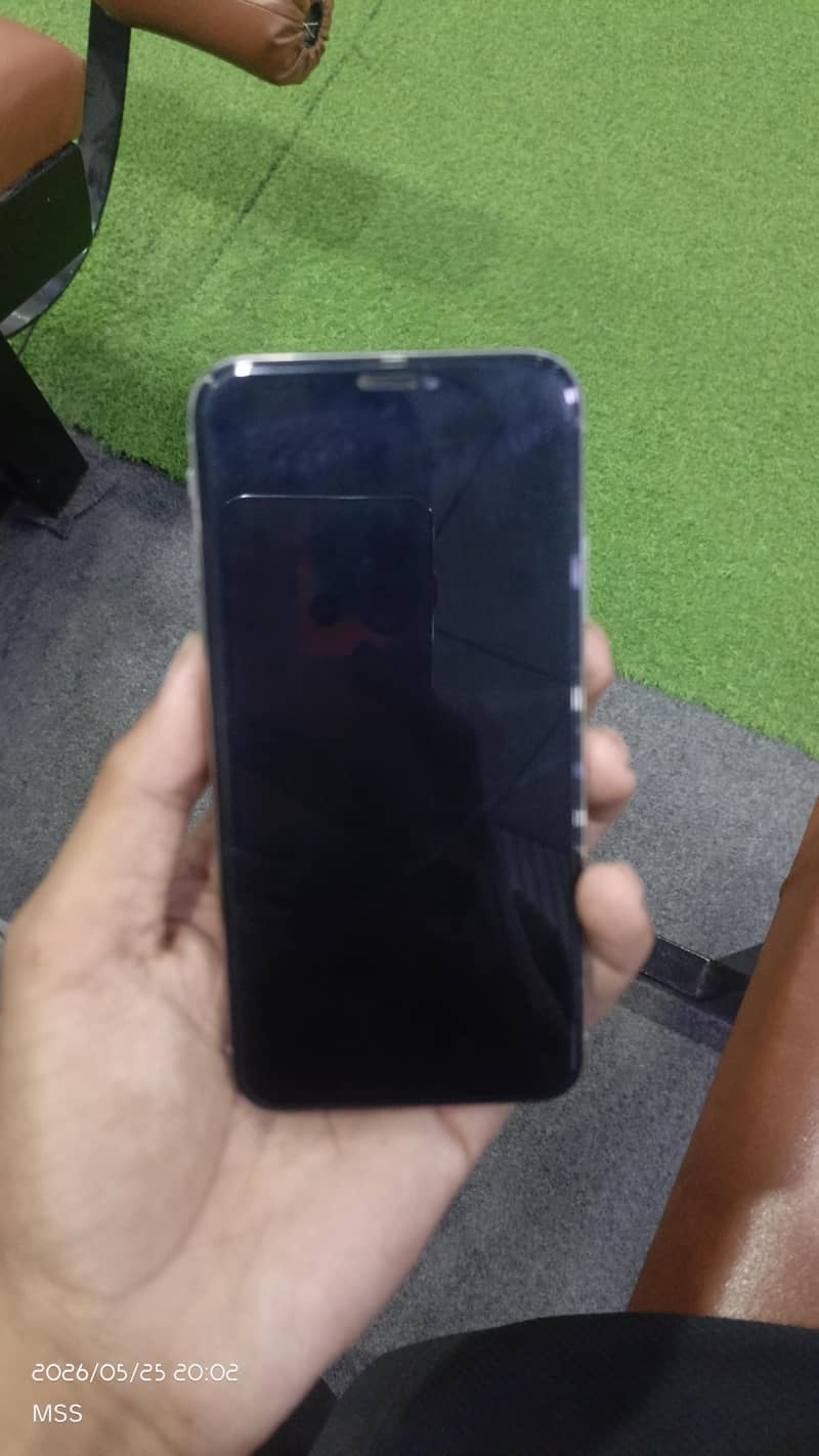 Apple iPhone X 2