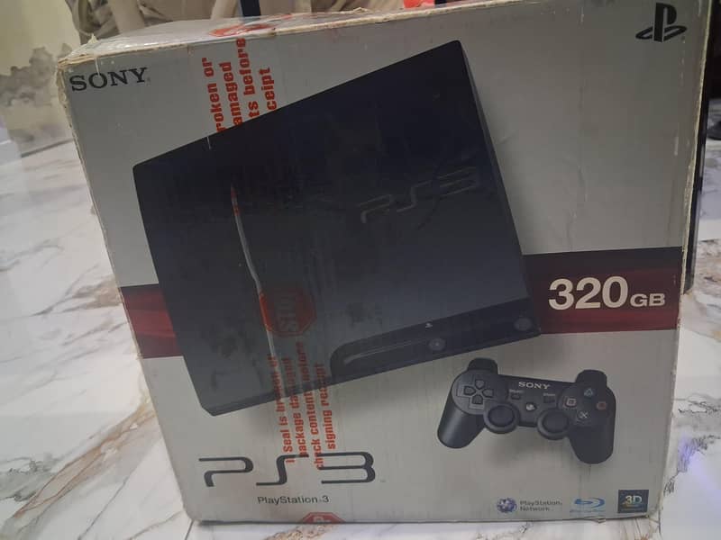 PS3 WITH 3 CONTROLLERS 0