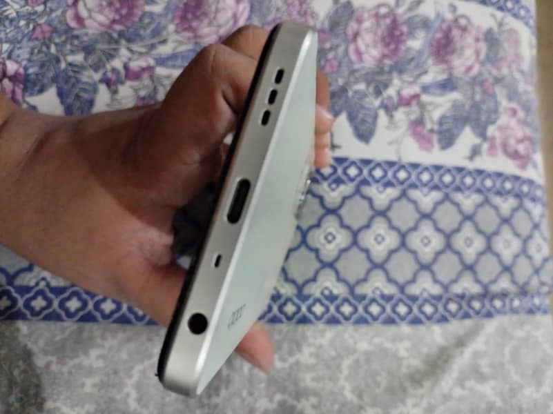 OPPO A38 3