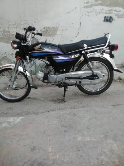 Honda CD 70 bike 2006 model total genuine total guarantee 03170823124