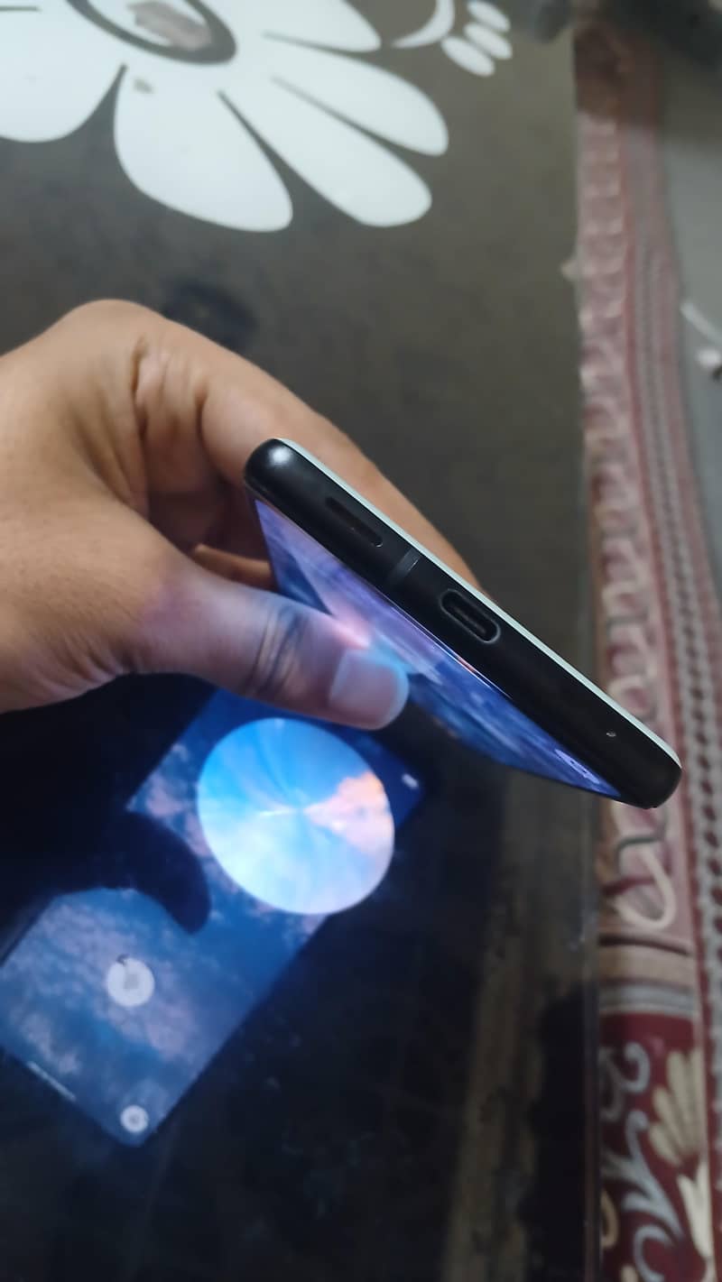 Google Pixel 6a 3