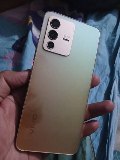 Vivo V23