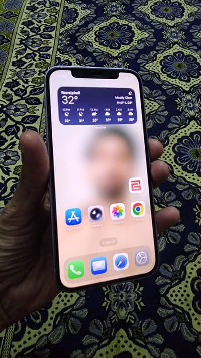 Apple iPhone 12 - Factory Unlocked