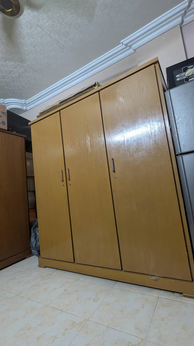 Wardrobe 0