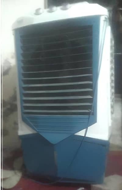 Urjant sell room air color