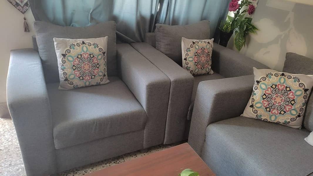 sofa set with table 1