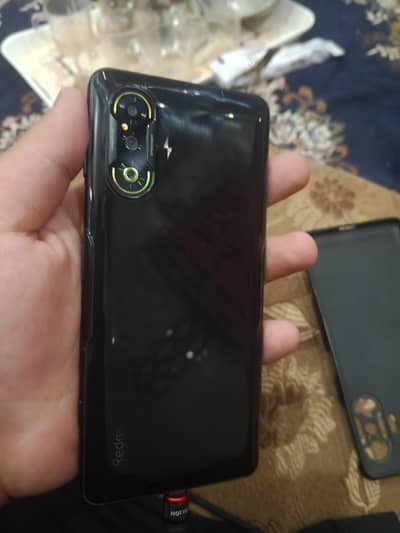 Xiaomi Redmi K40 Gaming exchange with good phone and other things