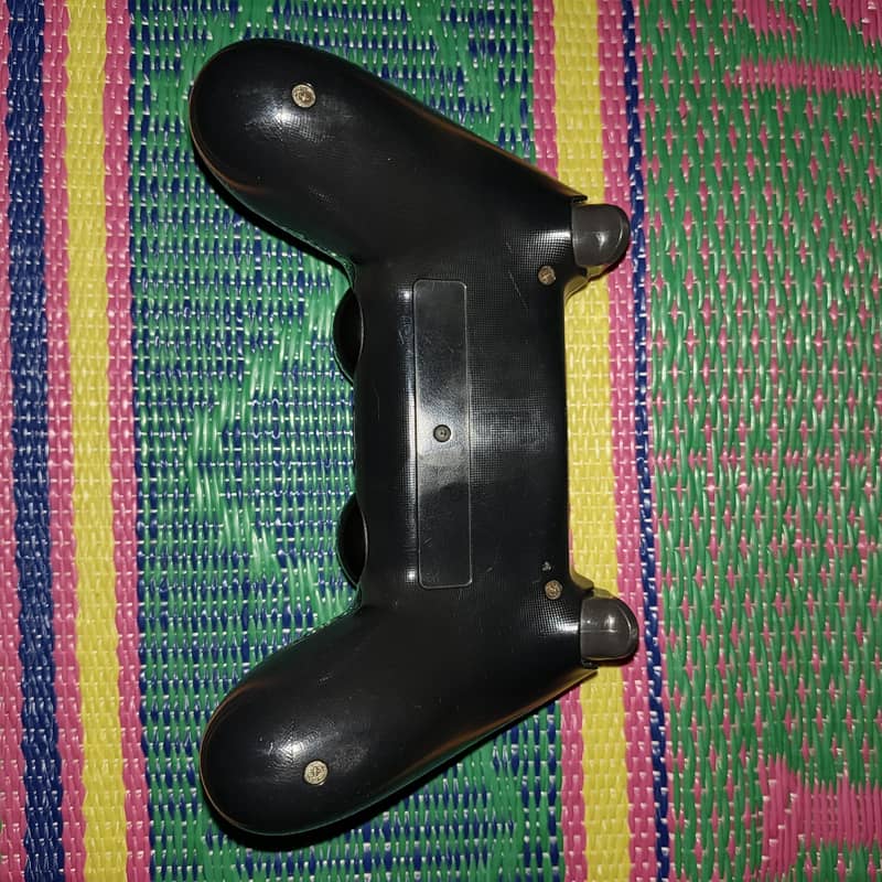 Ps4 slim 4