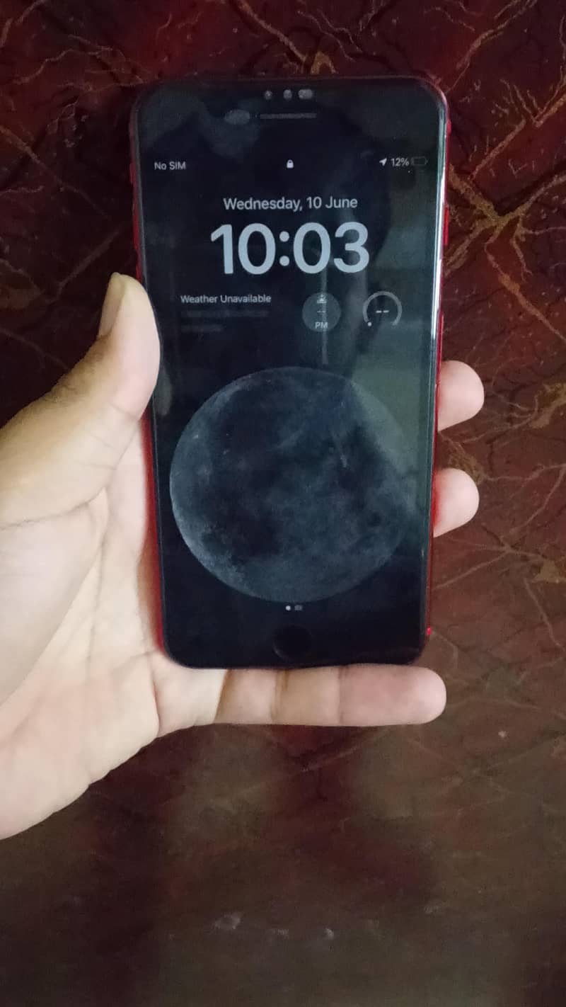 Apple iPhone 8 Plus 1