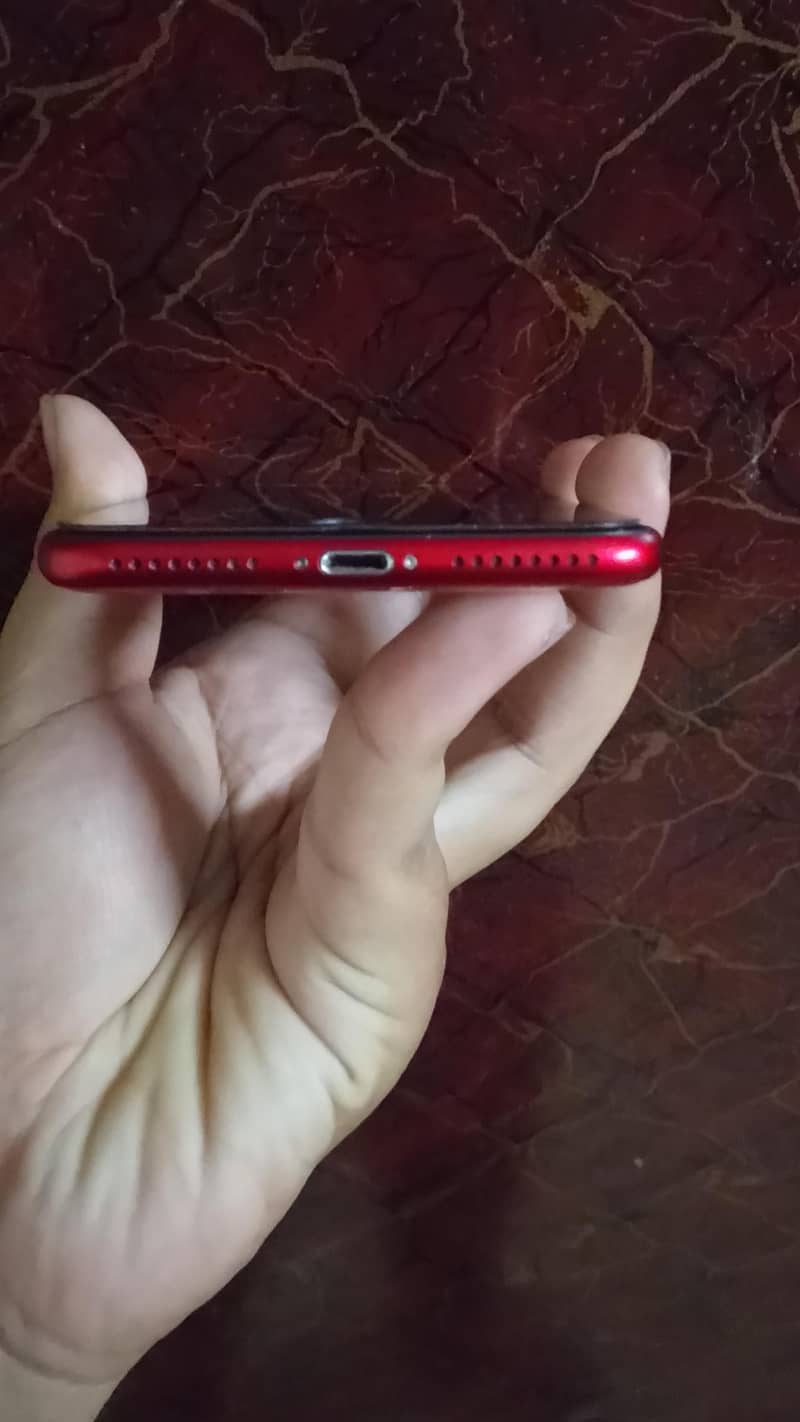 Apple iPhone 8 Plus 2