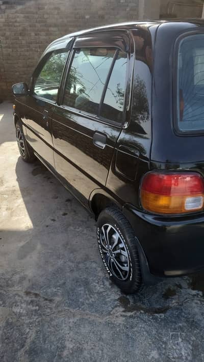 Daihatsu Cuore 2005