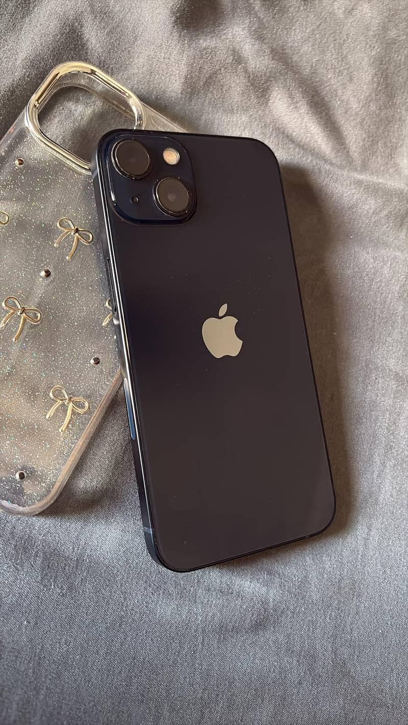 Apple iPhone 13 0
