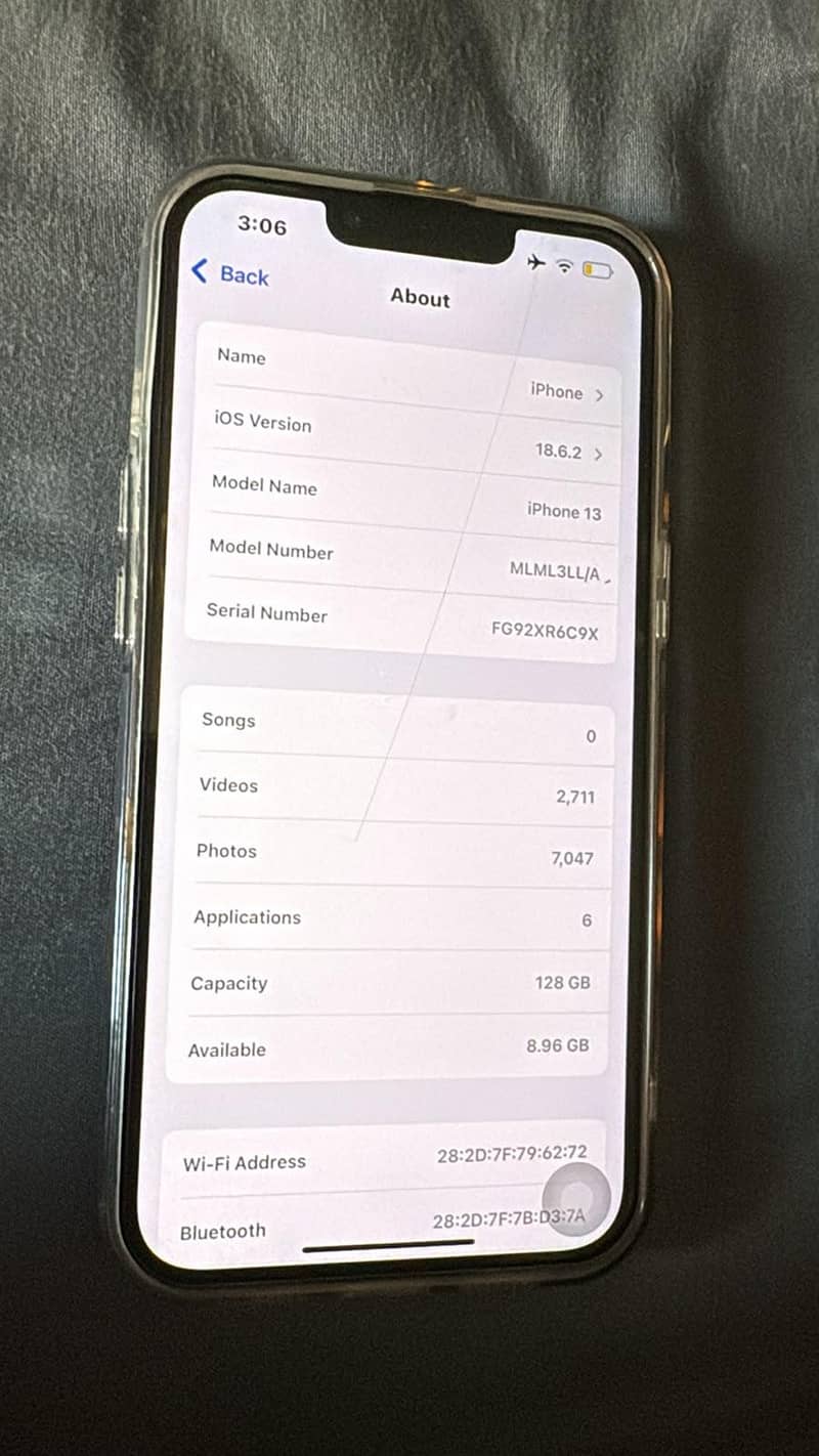 Apple iPhone 13 5