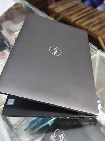 Laptop Latitude 5400