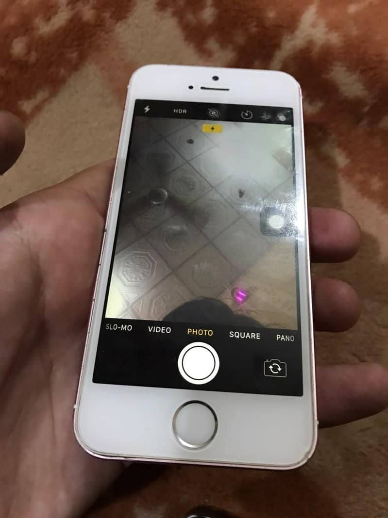 Apple iPhone SE 9