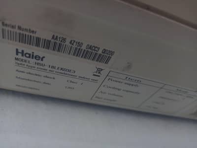 haier 1 ton split ac white color