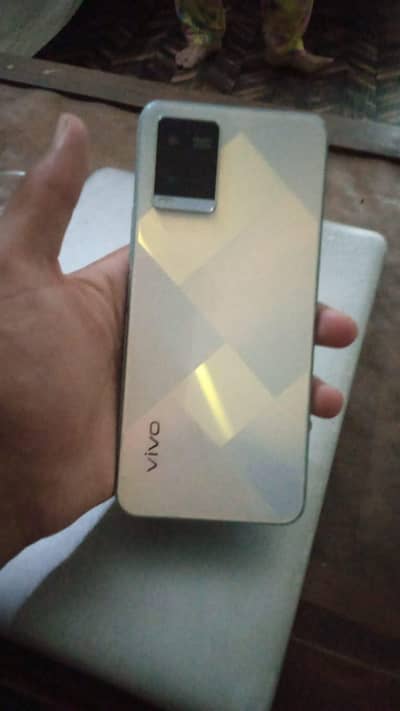 vivo y21
