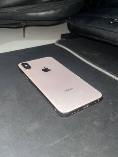 Apple iPhone XS