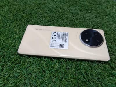 Tecno CAMON 30S