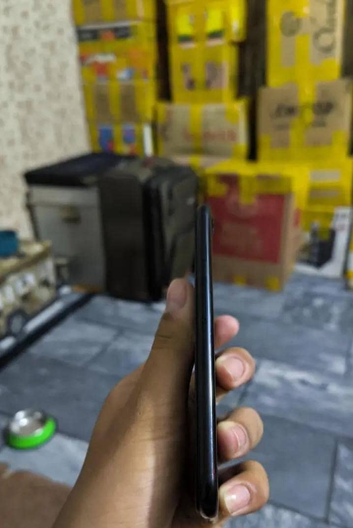 Apple iPhone 7 1