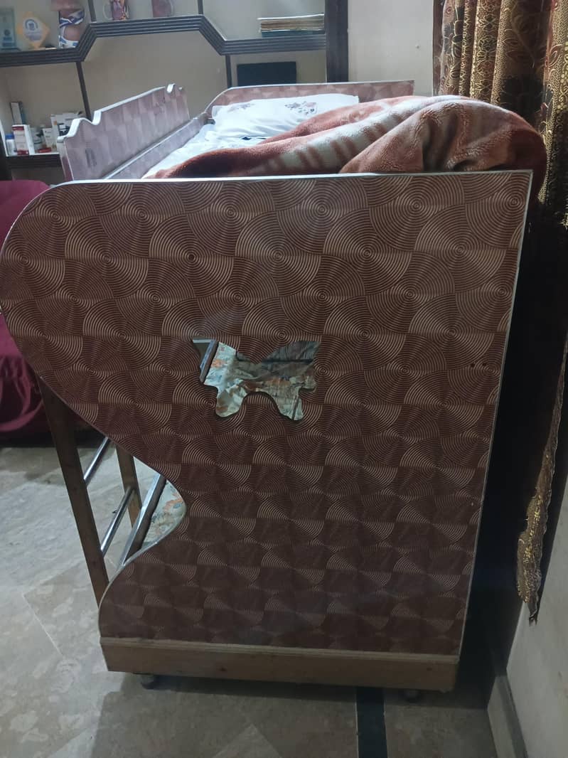 Bunker Bed 1