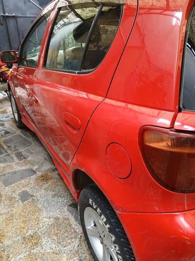 Toyota Vitz 1999
