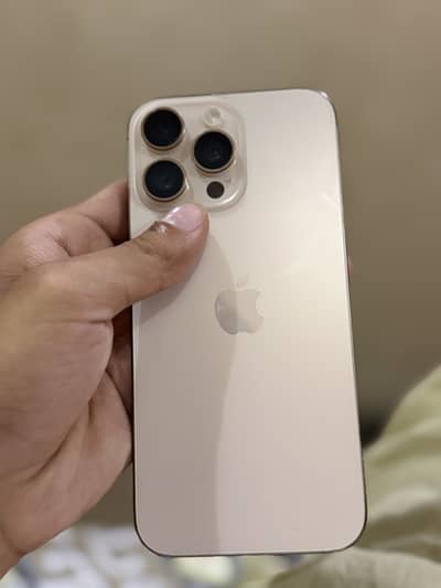 Apple iPhone 16 Pro Max