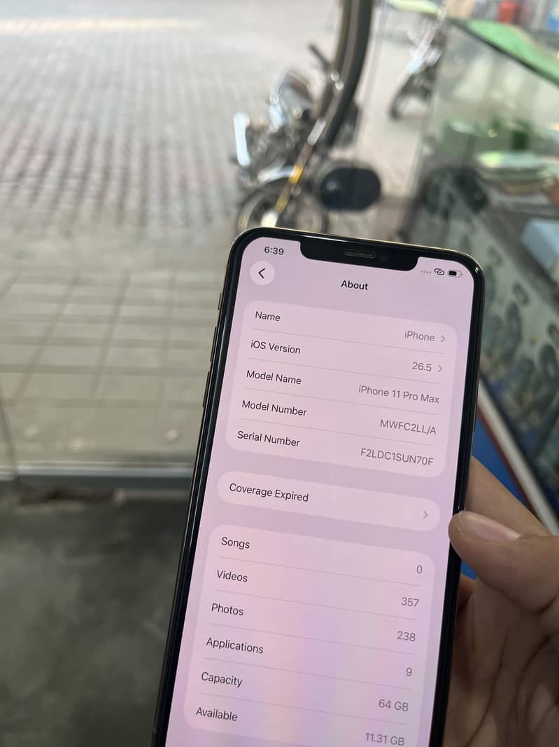Apple iPhone 11 Pro Max 3