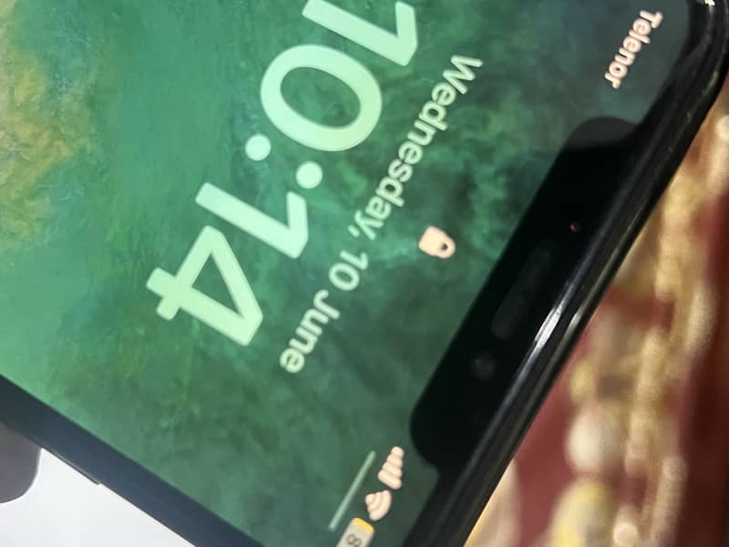 Apple iPhone X 1