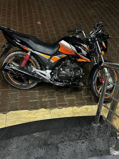 Honda Cb 150cc used Neat and clean Model 2022