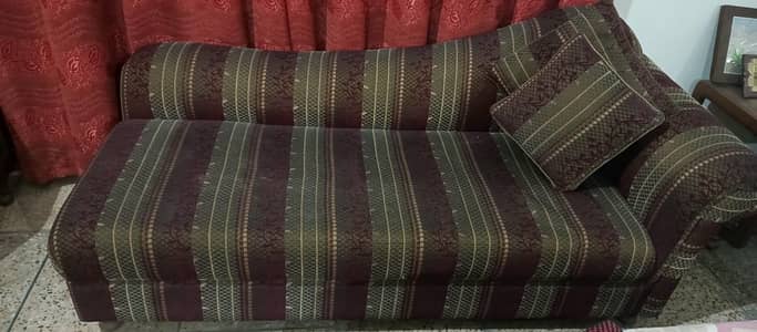 3 seaters sofa ( Dewan )
