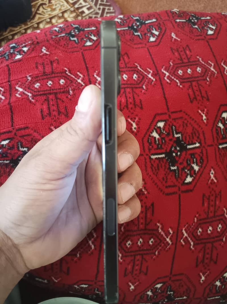 IPHONE 12 pro MAX 5
