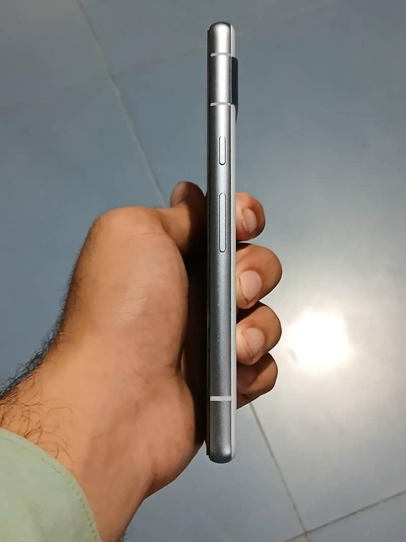 Google Pixel 7a 4