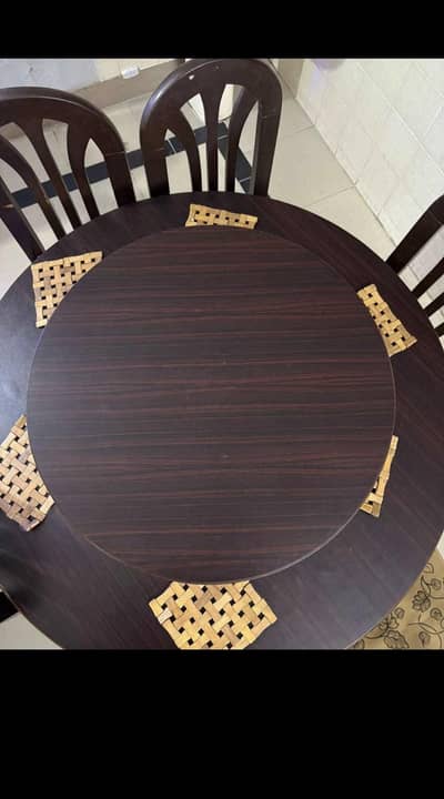 6 persons Dinning Table for sale