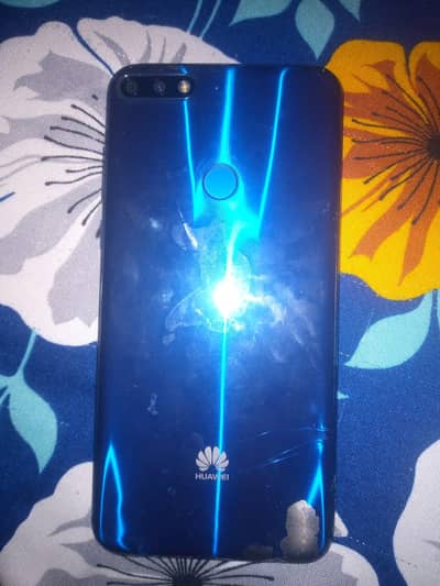 Huawei Y7 Prime 9/10 condtion