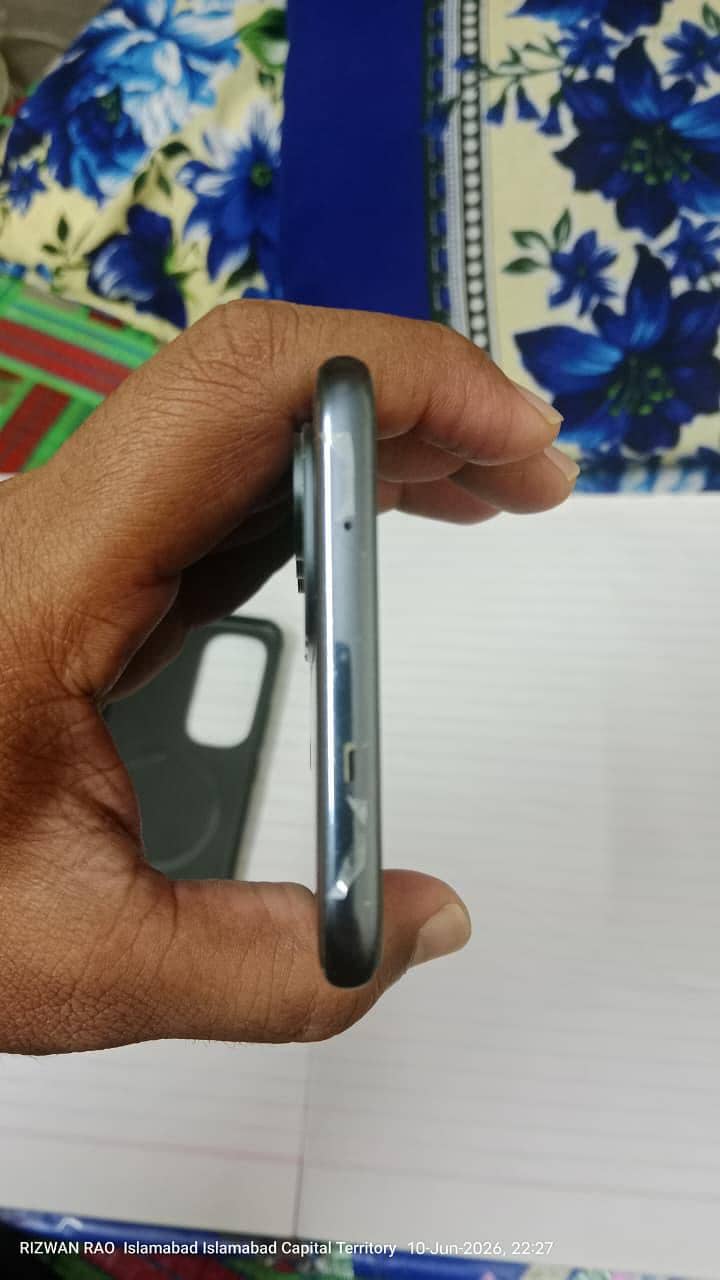 Tecno Spark40pro Plus 4