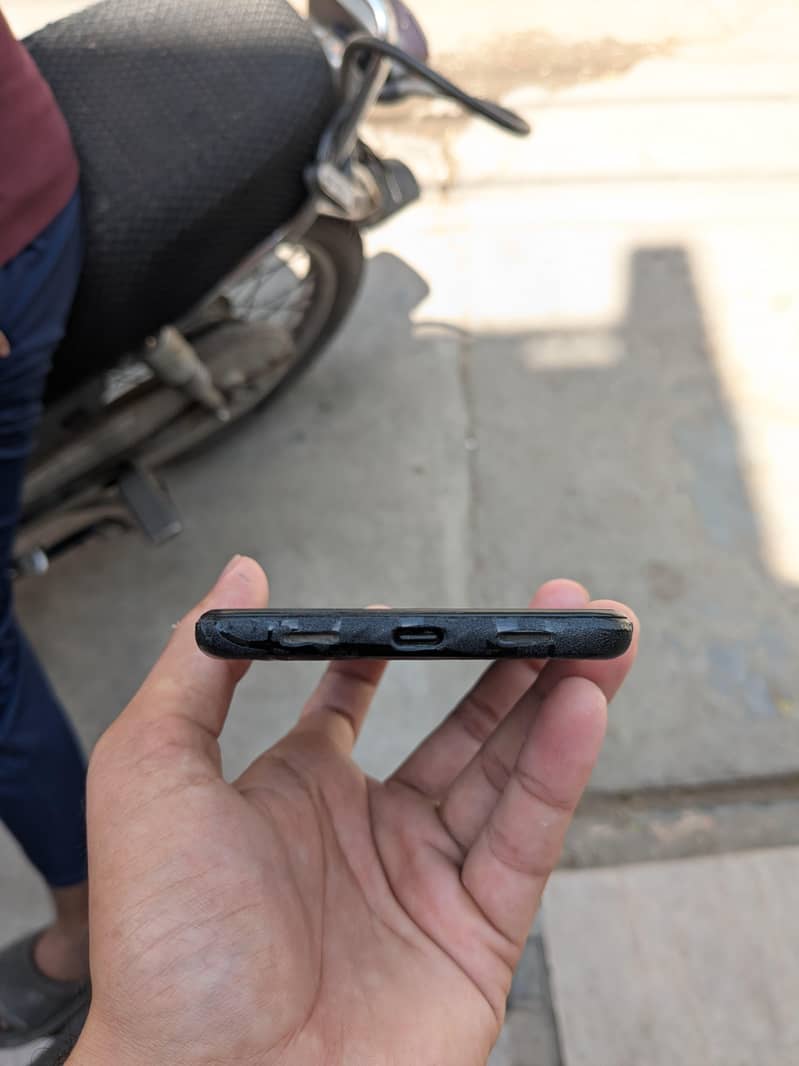 Google Pixel 4a 4