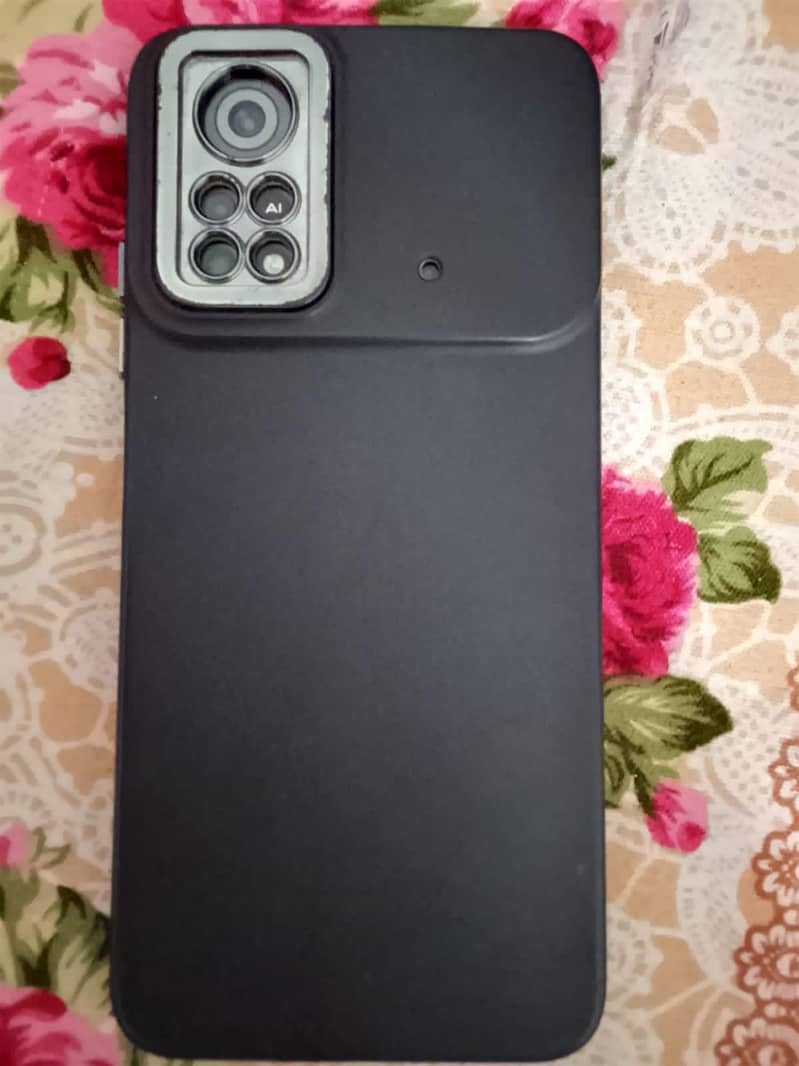 Poco m4 pro 0