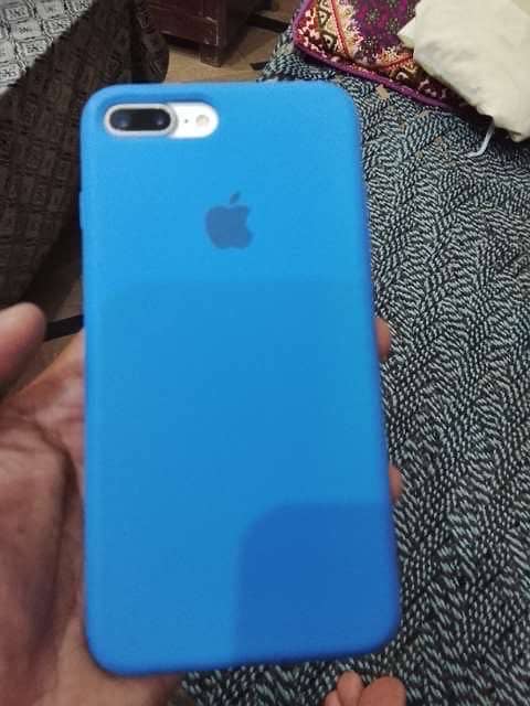 Apple iPhone 7 Plus 0