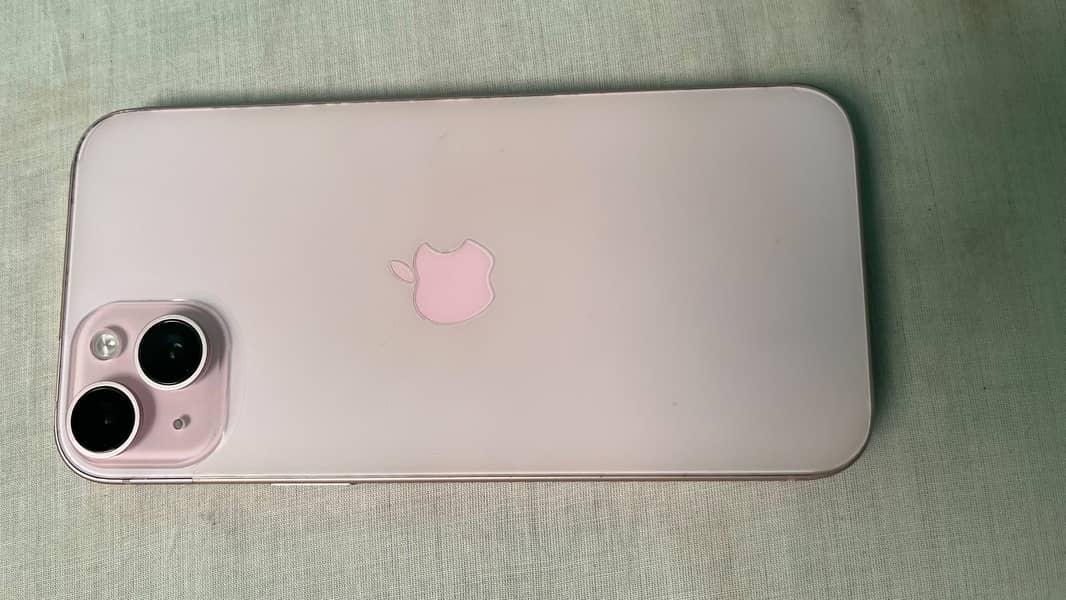 Apple iPhone 15 plus 6
