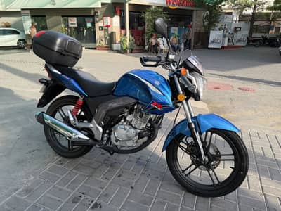 Suzuki GSX 125