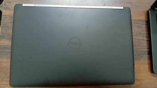 DELL LATITUDE E5570