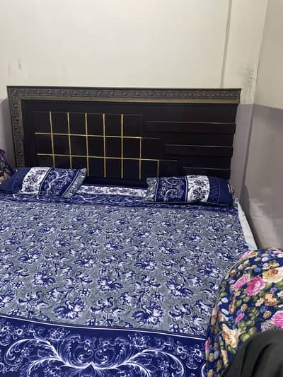 1BED WITH METREESSS USED CONDITION