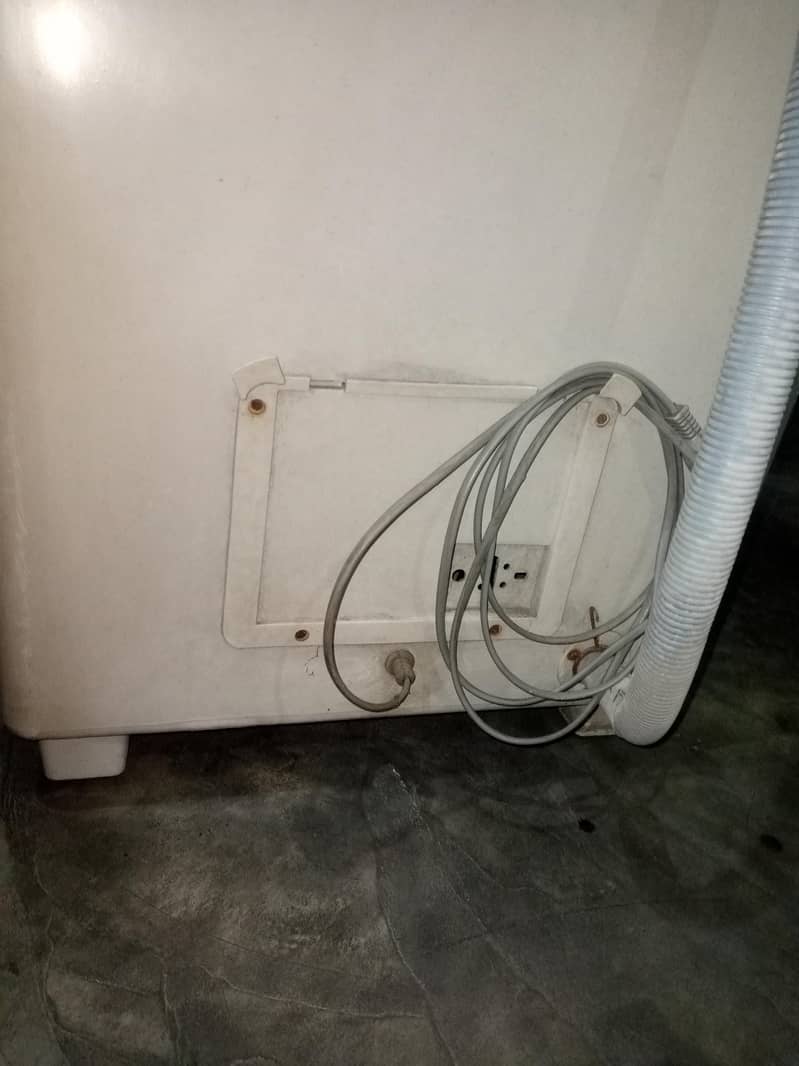 washing machine 8