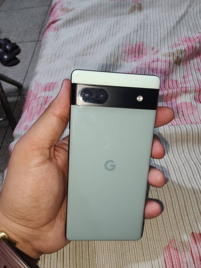 Google Pixel 6a 4
