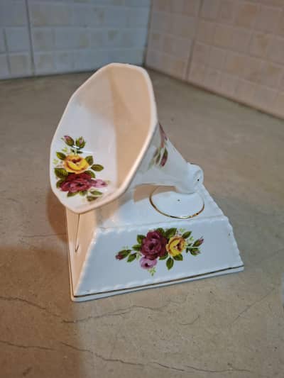 vintage and antique products