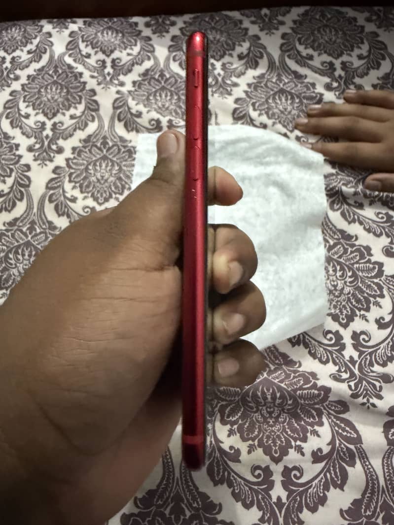 Apple iPhone SE 3
