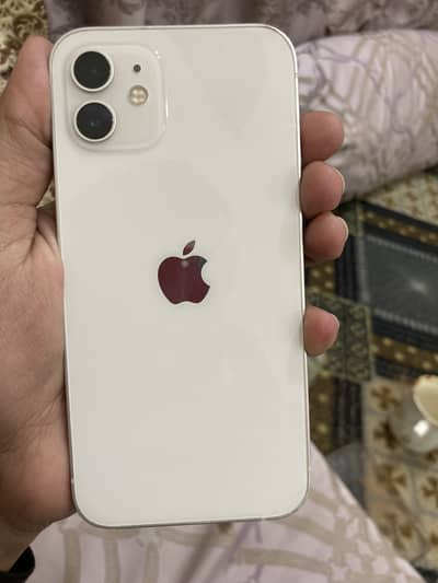 Apple iPhone 12